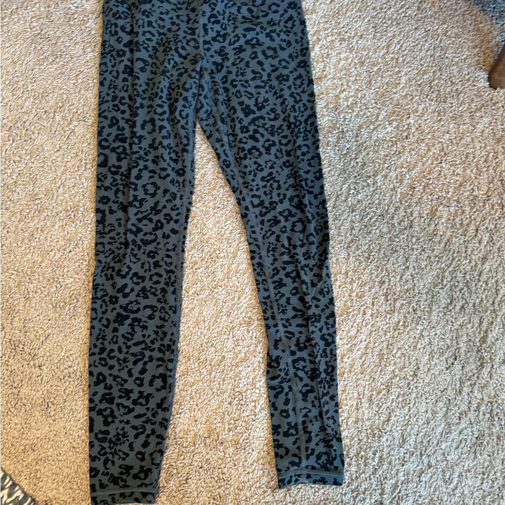 Athleta Leopard Print Leggings